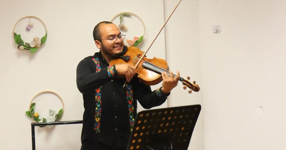 Entrada: De niño no imaginaba tocar en una orquesta profesional, con el tiempo aprendí que todo es posible con ganas, esfuerzo y práctica