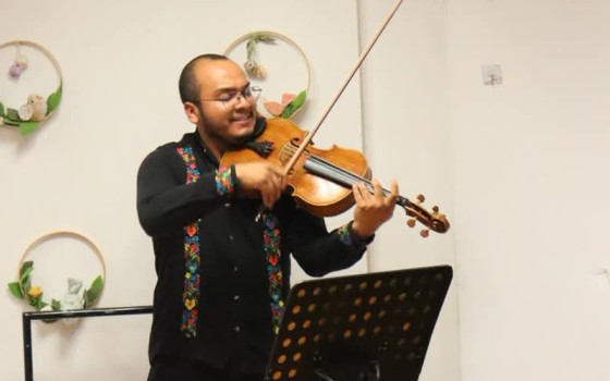 De niño no imaginaba tocar en una orquesta profesional, con el tiempo aprendí que todo es posible con ganas, esfuerzo y práctica