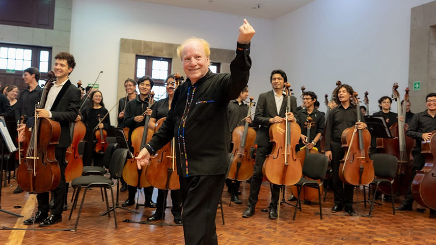Prensa:LA ORQUESTA ESCUELA CARLOS CHÁVEZ Y UN CORO SIN PALABRAS RECREARÁN LA HISTORIA DE DAPHNIS Y CHLOÉ, BAJO LA DIRECCIÓN DE ENRIQUE A. DIEMECKE