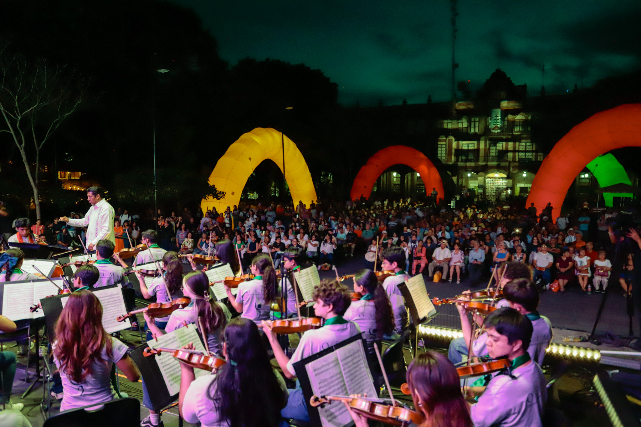 Prensa:MÁS DE 600 PERSONAS OVACIONARON EL ARRANQUE DE LA 34.ª GIRA NACIONAL DE LA ORQUESTA SINFÓNICA INFANTIL DE MÉXICO, EN CUERNAVACA, MORELOS