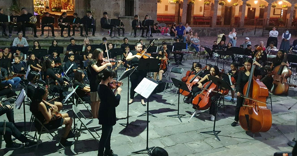Prensa:SEMILLEROS CREATIVOS DE MÚSICA CELEBRARÁN EL DÍA DE MUERTOS CON SONES COMO LA LLORONA, LA BRUJA Y CANCIONES DE AMÉRICA DEL SUR