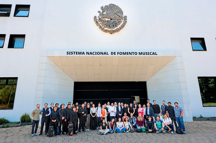 Prensa:LA SECRETARIA CLAUDIA CURIEL DE ICAZA INAUGURA SEDE PARA LAS AGRUPACIONES DEL SISTEMA NACIONAL DE FOMENTO MUSICAL