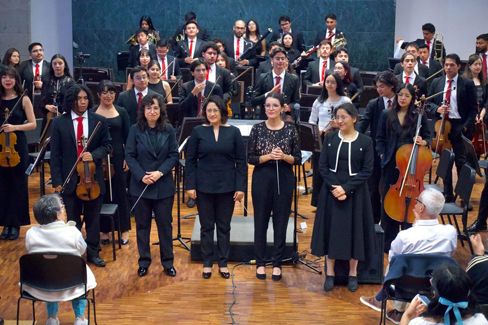 Prensa:EL GENIO MUSICAL Y VIDA DE BEETHOVEN SERÁ REDIMENSIONADO POR LA MIRADA DE CUATRO JÓVENES DIRECTORAS DE ORQUESTA